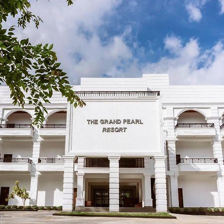 The Grand Pearl Resort Monaragala 外观 照片